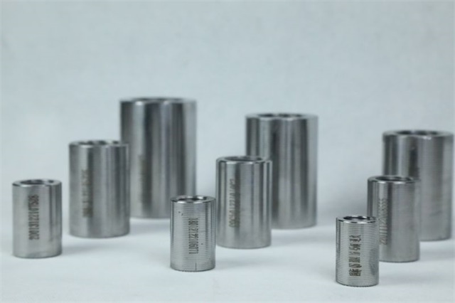 库车<font style='color:red'>直螺纹套筒</font>尺寸